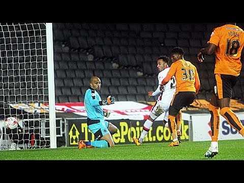 HIGHLIGHTS: MK Dons 1-2 Wolves