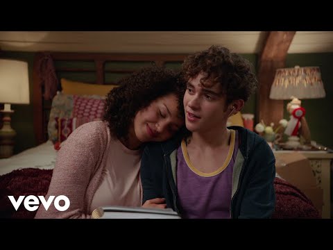 Joshua Bassett, Sofia Wylie - Maybe This Time (HSMTMTS | Disney+)