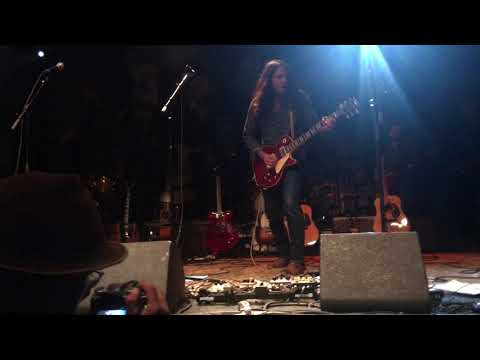 Thumbnail for Chris Torres singing "Oh well" at the Tom Petty All Star Birthday Celebration in Los Angeles by Fleetwood Mac, Tom Petty