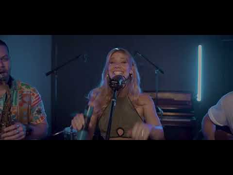 Event Entertainers Presents - Jess & Matt (Ft. Zac Olsen) STAYIN' ALIVE Acoustic