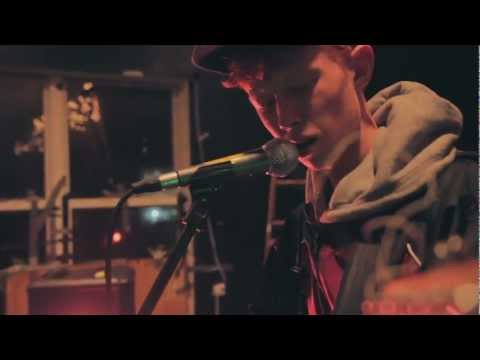 King Krule - Portrait in Black and Blue (Yours Truly Session)