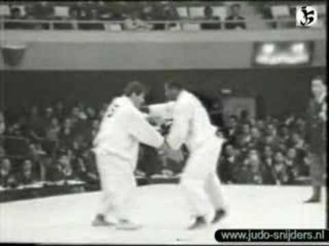 Judo Tokyo 1964: Harris (USA) - Sweeney (GBR)