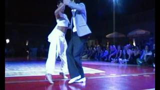 Bruno Tombari y Mariangeles Caamano_1