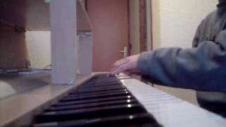 Toucher l'instant grand corp malade au piano