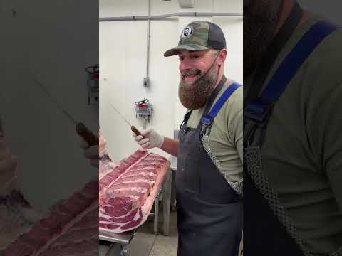 Pulling a beef skirt steak.🔪🥩 #shorts #beef #skirtsteak