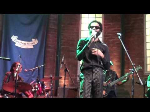 FIÓTI #04 I BOURBON STREET I SP I 2017