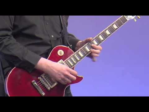 Guitar  Danny Wood nbt