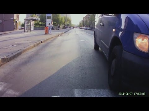 JYH-388 Aborted ovetake at pinch point - Szűkítés, zebra, nem baj, előzni akarok