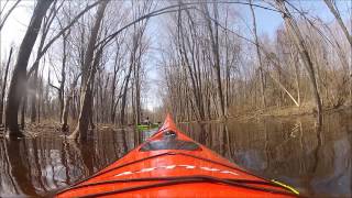 preview picture of video 'Kayaking the Red Cedar River. Williamston, Michigan 4/27/2013'