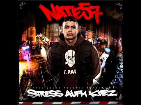 Nate 57 feat. Blacky White - Geld regiert die Welt  _ Stress Aufm Kiez _.mp4
