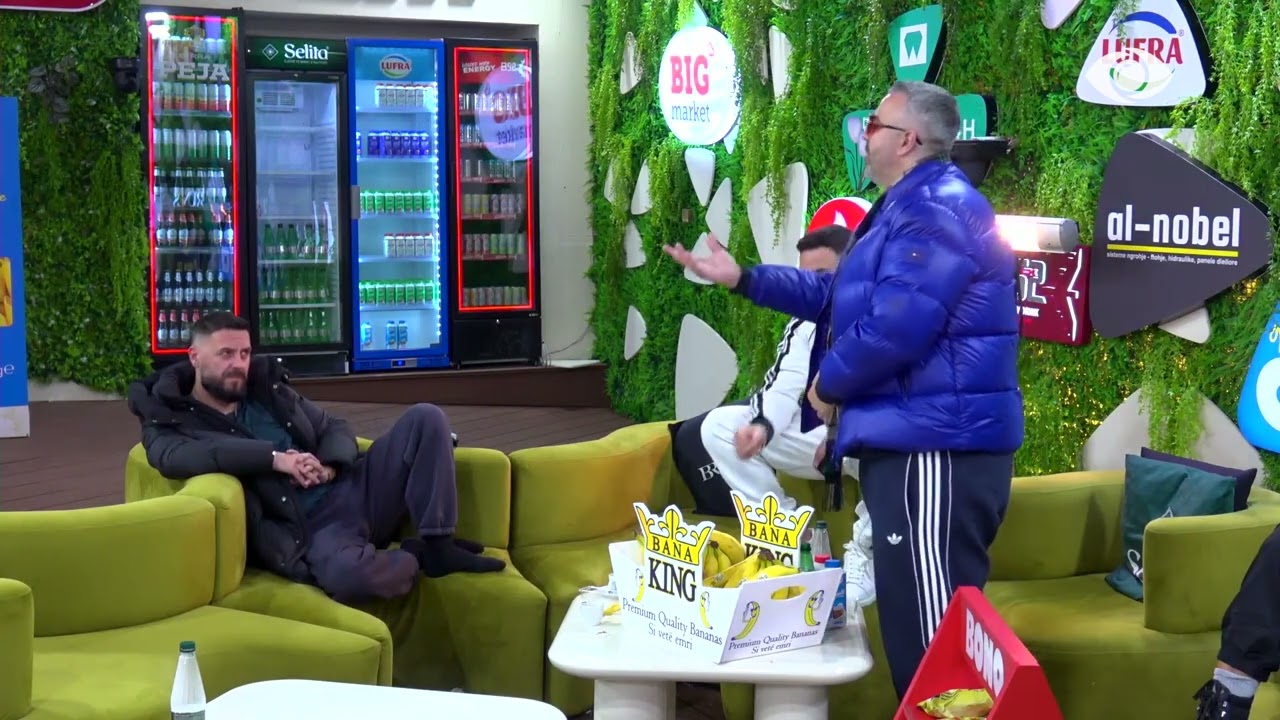 Lojtar i lodhur/ Debat mes Mateos dhe Rogertit