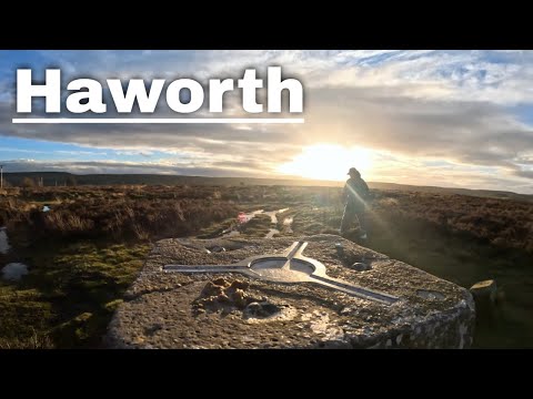 Exploring Haworth, West Yorkshire + Village Walkaround (4K)