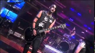 Murderdolls   Nowhere (Live on The Daily Habit)  HD.mp4