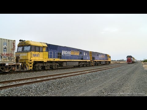 6MA5 Freight Train Crosses SSR X'trapolis Transfer - PoathTV Australian Railways