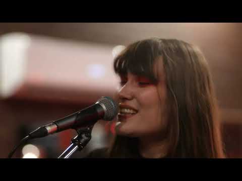 CALVA LOUISE - W.T.F. LIVE SESSION @ RED LION AUDIO