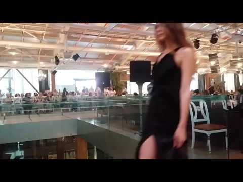 Komashnya на Holiday Fashion Week 2016