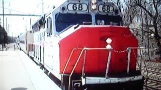 preview picture of video 'MARC GP40 Stopping at Odenton Station, MD'