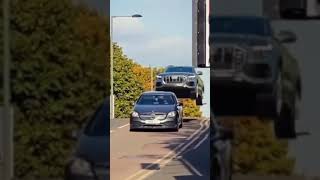 car stunt video 🚓||Benz vs Audi stunt||status|whatsapp status|💥