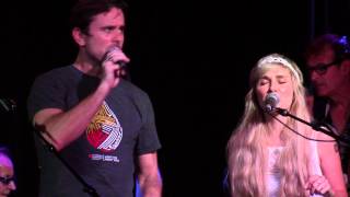 Charles Esten & Clare Bowen - "This Town"