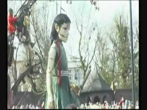 Titanic Little Girl Giant Walks Across Liverpool