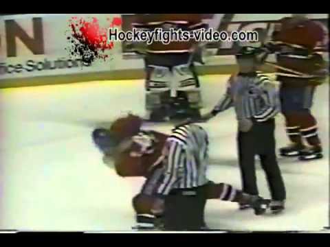Jan 16, 1998 Terry Ryan vs Chad Cabana Fredericton Canadiens vs New Haven Beast AHL