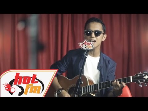 AIMAN TINO - Ku rela dibenci (LIVE) - Akustik Hot - #HotTV