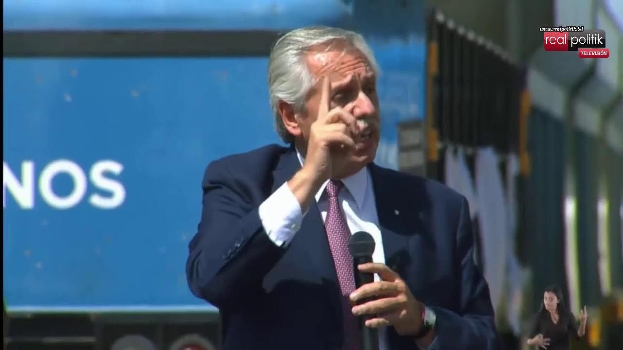 Alberto Fernández y Sergio Massa participaron de llegada del tren a Palmira