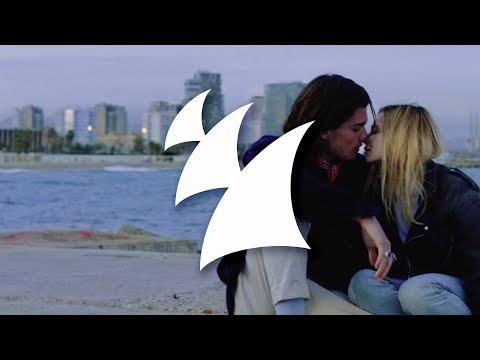 Ravitez - I'm Not The One (Official Music Video)