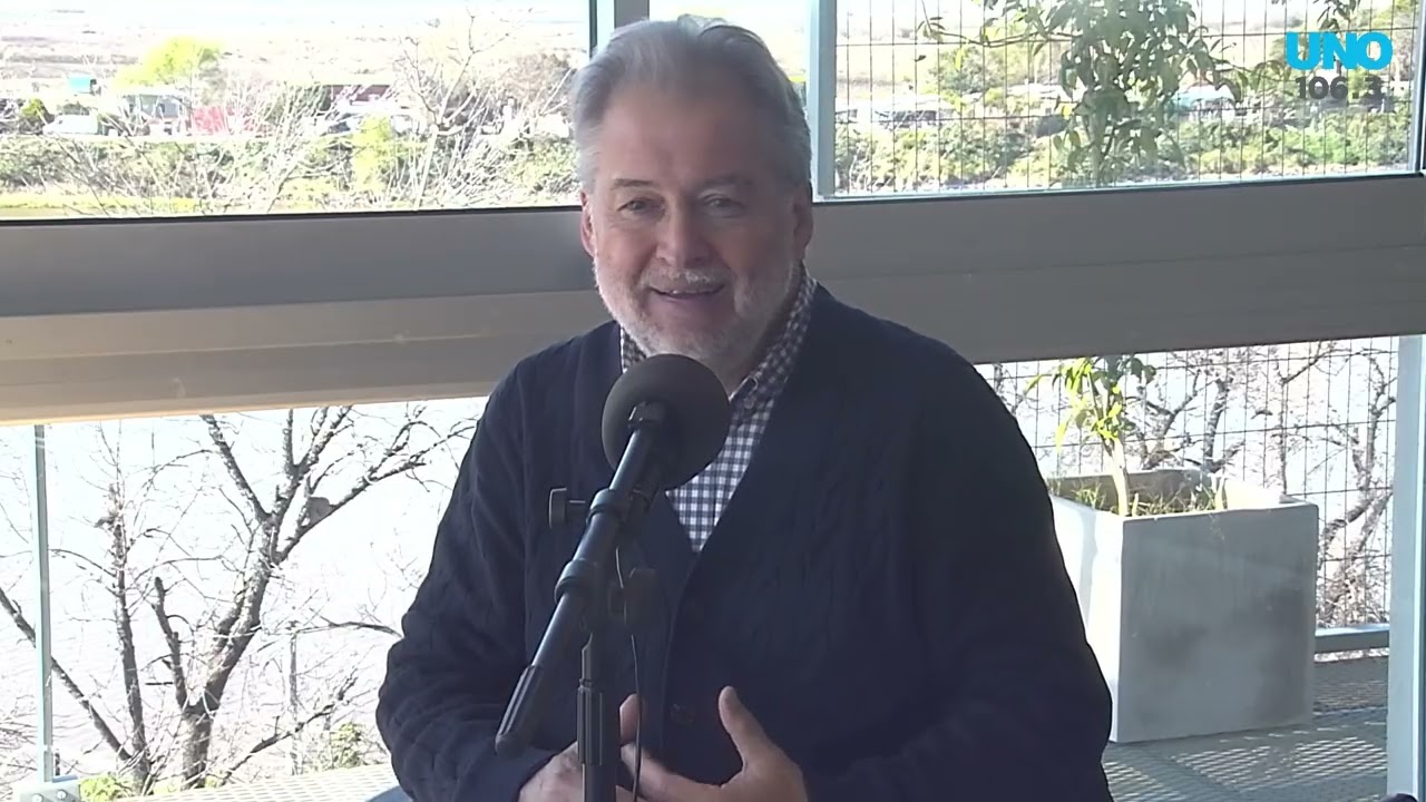 Roberto Mirabella habló de su nuevo libro "La República de Santa Fe"