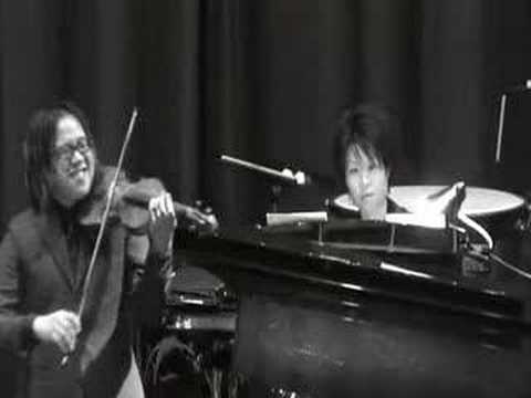 Violinist Bobby Yang Live