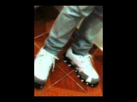 MC PIKENO QzS   ESSE E O KIT DOS MLK'S 2011 CLIP OFICIAL 