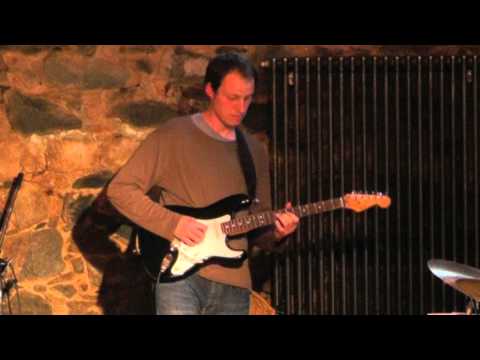 Groove Addiction Project Easy Line live