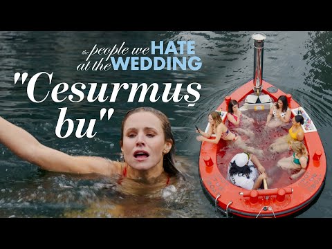 Partinin sonu nehirde bitti! | The People We Hate at the Wedding | Prime Video Türkiye