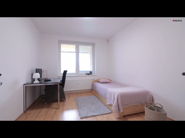 Prodej bytu 3+kk, ul. Severní, obec Modřice, byt s krásným výhledem v klidné lokalitě u řeky, terasa, šatna, klimatizace