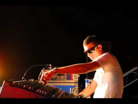 Astrix DJ Set at Global Trance Grooves 01 (2003)