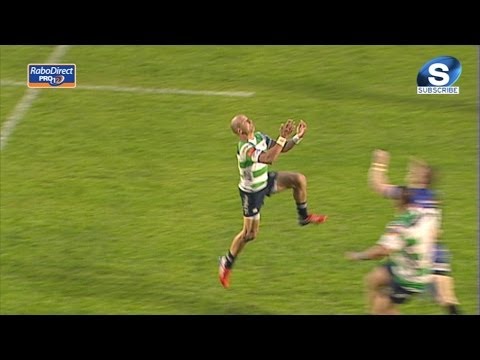 Hallam Amos takes out Matt Berquist in the air- Benetton Treviso v Dragons 12th April 2014
