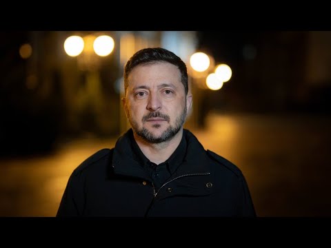 Сьогодні вже повертається наша переговорна команда, і зранку очікую повну доповідь щодо підготовлених документів – звернення Президента