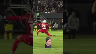 ESSE GOLAÇO ME LEMBROU ALGUÉM…