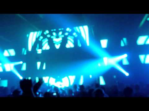 ASOT 500 Den Bosch - John O'Callaghan - Who's next vs Smack my bitch up vs Cognition