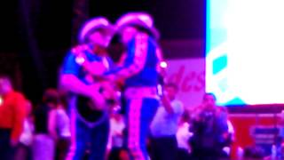 BRONCO / CRUZ DE OLVIDO