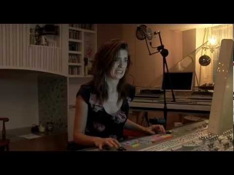 Imogen Heap - Don't Be Silly! - Everything In-Between (The Story Of Ellipse)