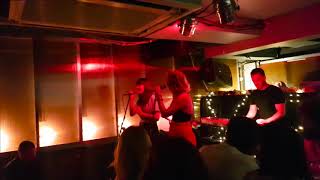 Ward Thomas - Lie Like Me  @ Never Fade Sessions - The Social - 11-06-2018 - 4K