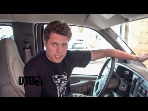 This Is A Standoff - BUS INVADERS (The Lost Episodes) Ep. 68