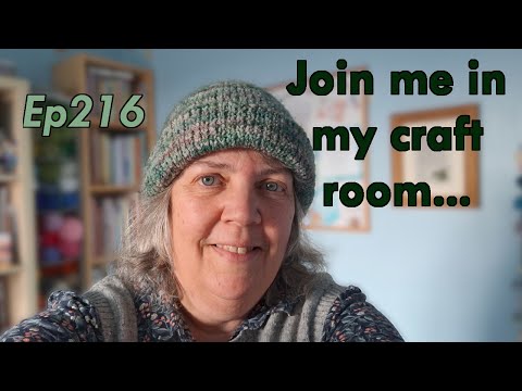 Episode 216: Sewing, Victorian Underwear and a new Piano Piece | knitting | vintage books