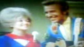 Porter Wagoner & Dolly Parton - Milwaukee, Here I Come