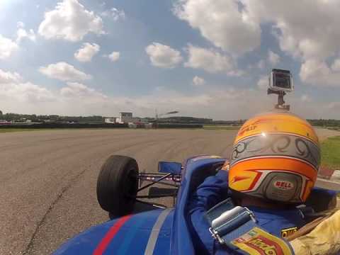 Matteo Danese Formule 2, circuito Le Colline