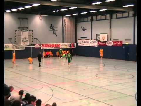 Halle 2015 DJK TuS Holsterhausen – FC Karnap 07/27 Teil 1