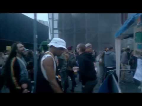 Steppaddict Sound System playing Calim Steppa tune @ Braderie de Lille 2015