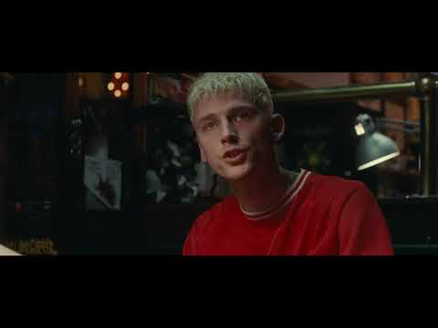 The King of Staten Island  -  Pete Davidson & Machine Gun Kelly's scene