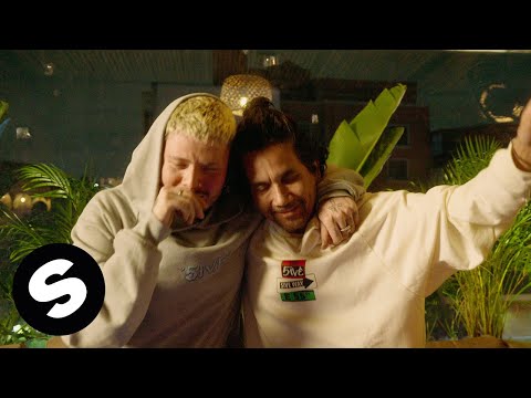 Argüello & Bacilos - Caraluna argü (Official Music Video)